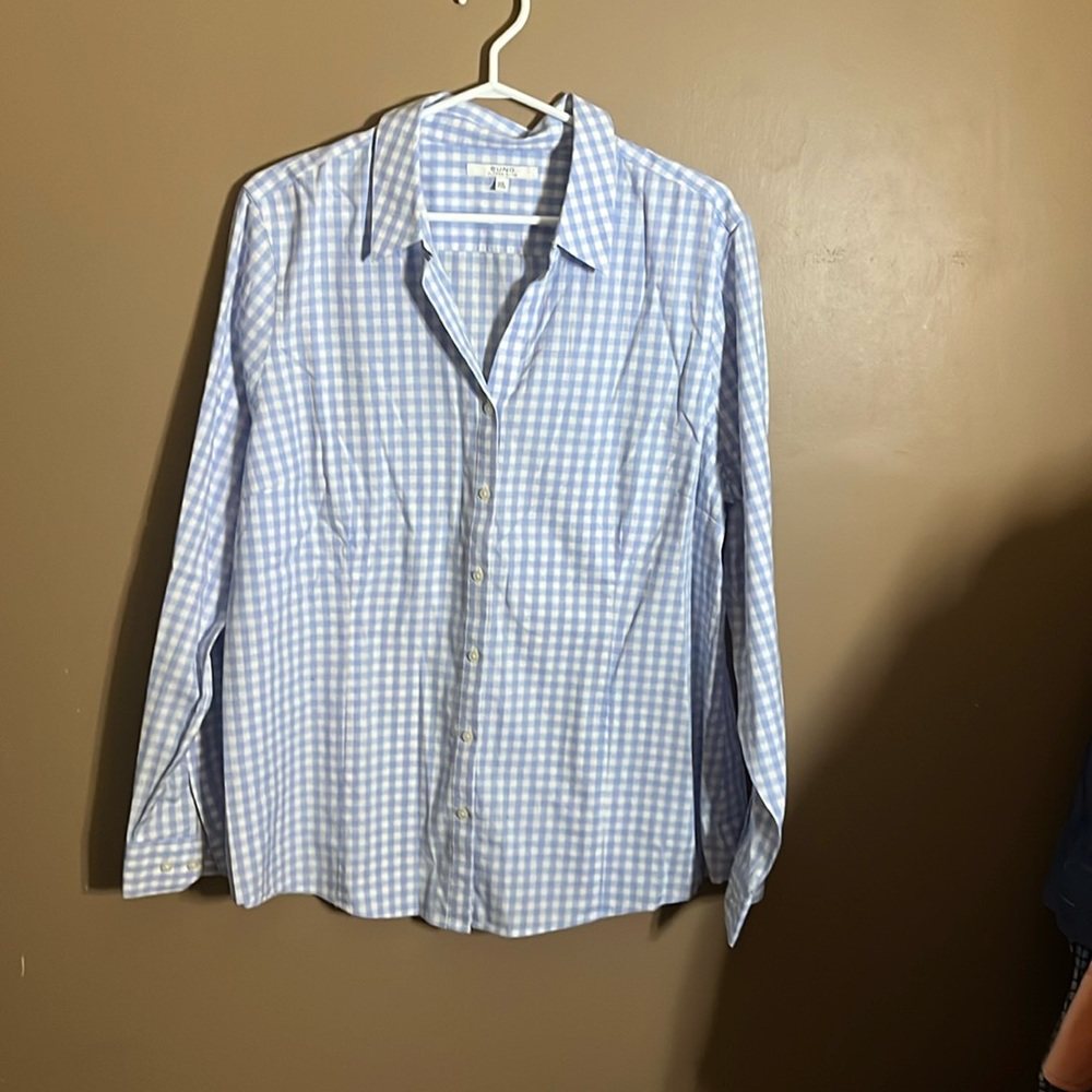 😄Sung long sleeve blue checkered dress shirt. L4